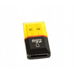 CZYTNIK KART microSD SDHC z kartą PENDRIVE AK242C